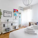 Διαμέρισμα Iflat Bright & Cozy Retreat *